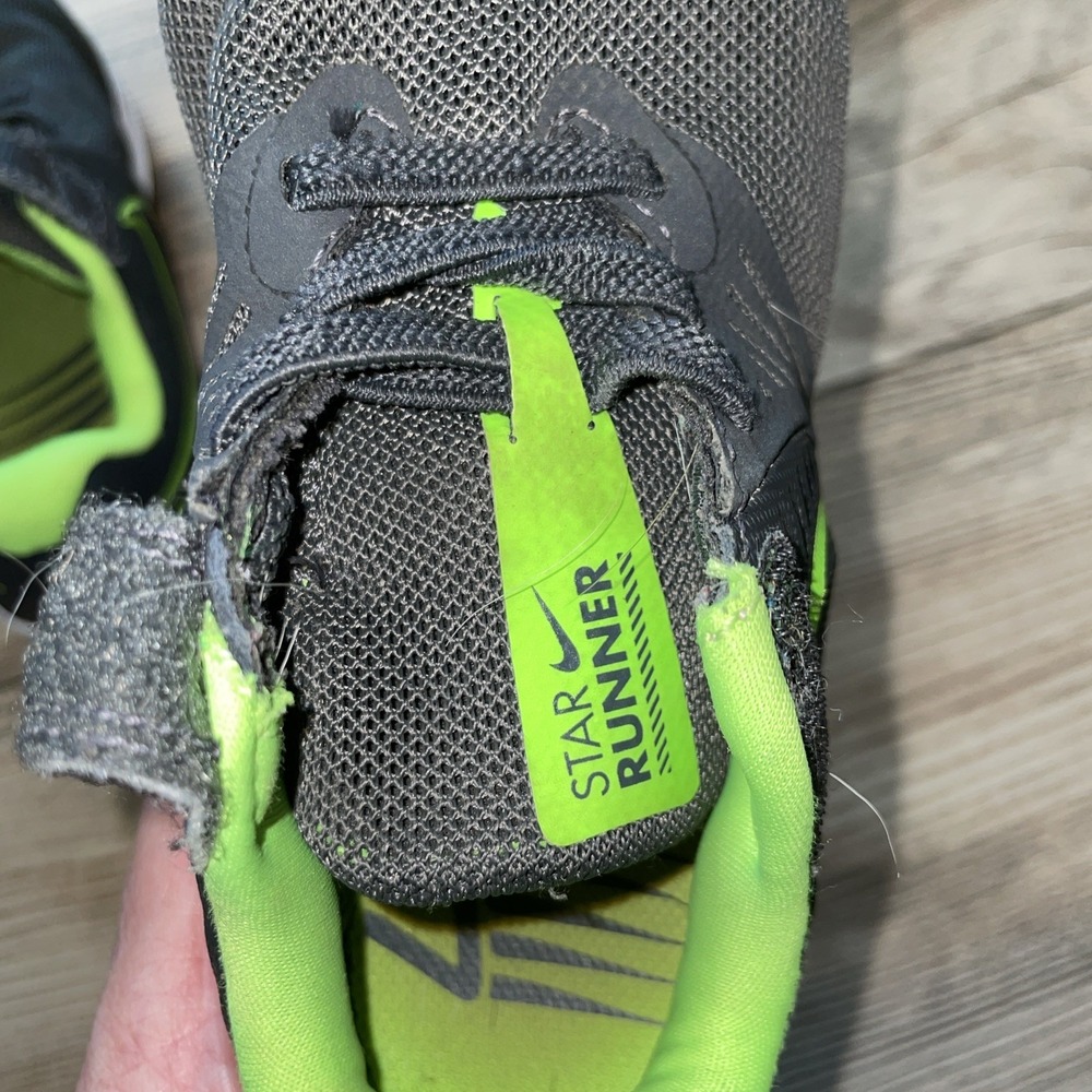 Nike Star Runner 2.0 Gray Lime Green Kids Shoes 10.5C AT1801-004 - Picture 7 of 8